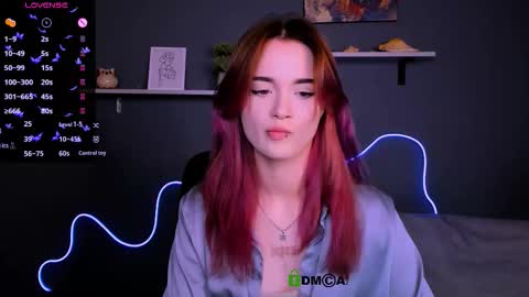 Snapshot of liana_kisses chatting on 09.21.25 Little Liana online show from 09.21.25