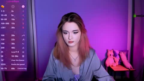Snapshot of liana_kisses chatting on 10.17.25 Little Liana online show from 10.17.25