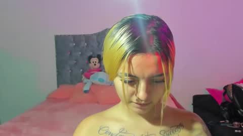 LiisaKiss online show from 12.29.24