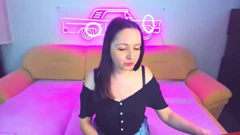 Snapshot of likaa_likaa chatting on 12.26.24 Lika online show from 12.26.24