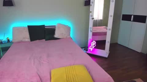 Snapshot of likaa_likaa chatting on 02.02.25 Lika online show from 02.02.25