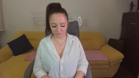 Snapshot of likaa_likaa chatting on 10.03.25 Lika online show from 10.03.25