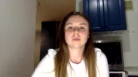 Lily online show from 09.11.25