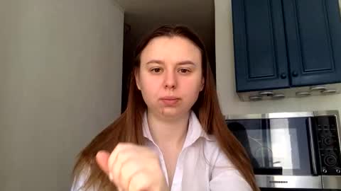 Lily online show from 09.23.25
