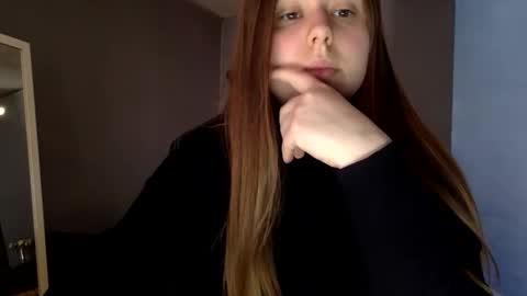 Lily online show from 09.25.25