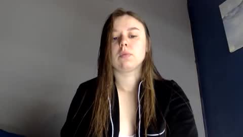 Lily online show from 10.07.25