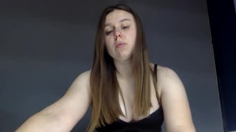 Lily online show from 10.14.25