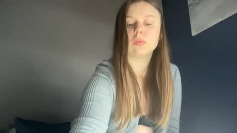 Lily online show from 10.21.25