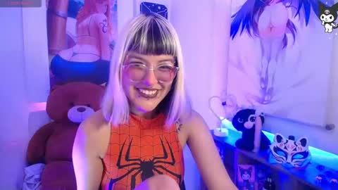 lilcandy19 online show from 10.21.25