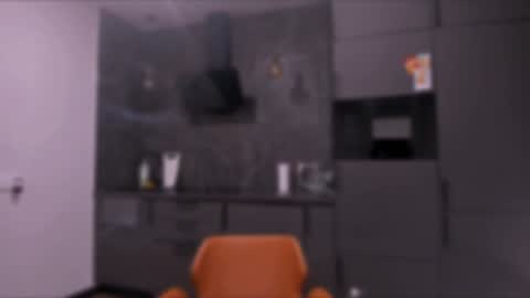 Snapshot of lililaluna chatting on 12.11.24             ...  online show from 12.11.24