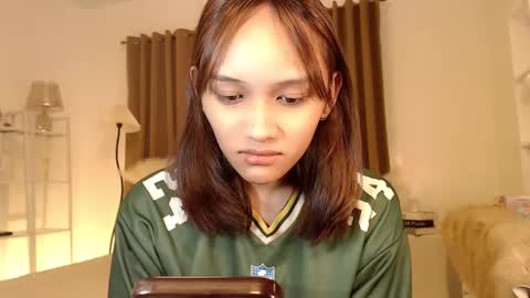 Snapshot of lilit_sensual chatting on 03.11.25 Chloe online show from 03.11.25