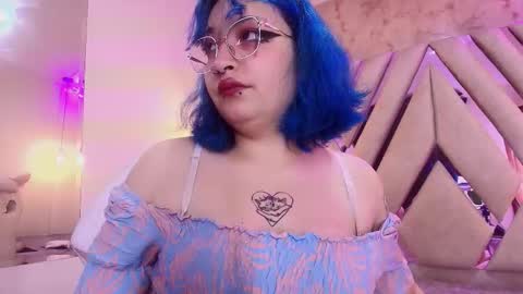   online show from 10.20.25