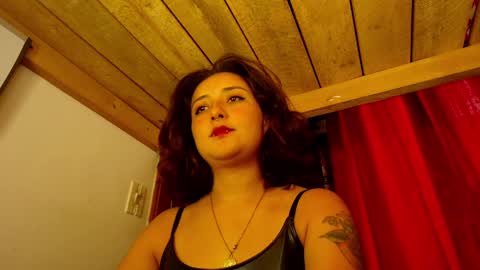 Snapshot of lilith_de_vil chatting on 02.22.25 Mistress Lilith online show from 02.22.25