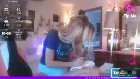 Lilithohfish online show from 10.10.25