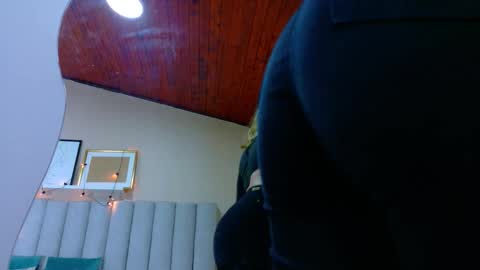 lilithsmith__ online show from 10.17.25
