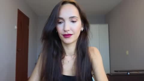 Lillian online show from 09.27.25