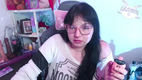 Snapshot of lilomoon69 chatting on 12.04.24 Lilo online show from 12.04.24