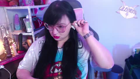 Snapshot of lilomoon69 chatting on 01.02.25 Lilo online show from 01.02.25
