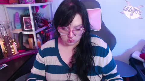 Snapshot of lilomoon69 chatting on 01.04.25 Lilo online show from 01.04.25