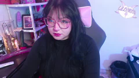 Snapshot of lilomoon69 chatting on 01.08.25 Lilo online show from 01.08.25