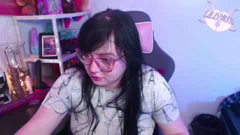 Snapshot of lilomoon69 chatting on 01.10.25 Lilo online show from 01.10.25