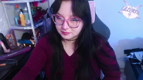 Snapshot of lilomoon69 chatting on 01.24.25 Lilo online show from 01.24.25