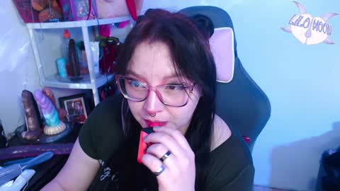 Snapshot of lilomoon69 chatting on 01.28.25 Lilo online show from 01.28.25
