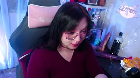 Snapshot of lilomoon69 chatting on 01.30.25 Lilo online show from 01.30.25