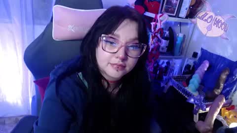 Snapshot of lilomoon69 chatting on 02.17.25 Lilo online show from 02.17.25