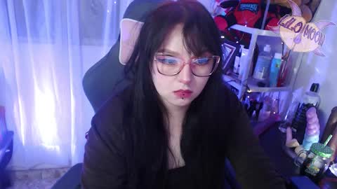 Snapshot of lilomoon69 chatting on 02.24.25 Lilo online show from 02.24.25
