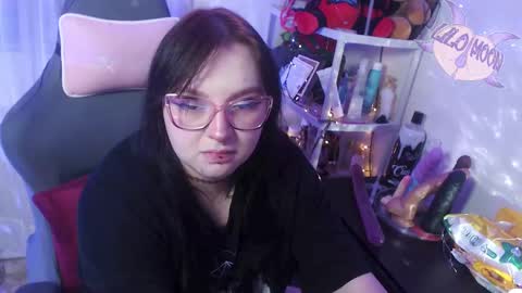 Snapshot of lilomoon69 chatting on 03.12.25 Lilo online show from 03.12.25