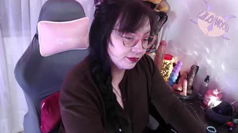 Snapshot of lilomoon69 chatting on 09.11.25 Lilo online show from 09.11.25