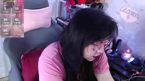 Snapshot of lilomoon69 chatting on 09.19.25 Lilo online show from 09.19.25
