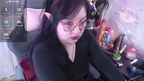 Snapshot of lilomoon69 chatting on 10.06.25 Lilo online show from 10.06.25