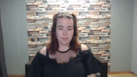 Snapshot of limalagris chatting on 02.01.25 busty princess online show from 02.01.25