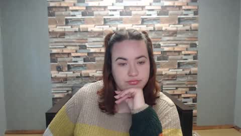 Snapshot of limalagris chatting on 02.15.25 busty princess online show from 02.15.25