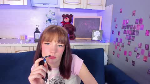 Snapshot of lina_blueeyed chatting on 12.11.24 Lina blueeyed    GMT3 1100-1700 Mon Wed Thu Sat Sun online show from 12.11.24