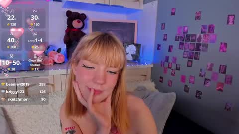 Snapshot of lina_blueeyed chatting on 03.01.25 Lina blueeyed    GMT3 1100-1700 Mon Wed Thu Sat Sun online show from 03.01.25