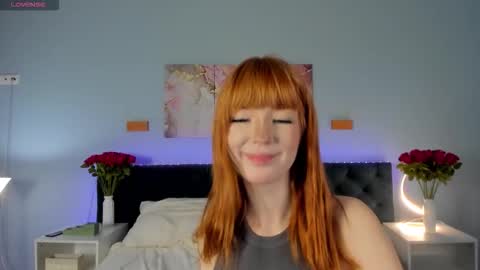 Snapshot of lina_blueeyed chatting on 09.28.25 Lina blueeyed    GMT3 1100-1700 Mon Wed Thu Sat Sun online show from 09.28.25