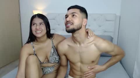 Snapshot of lina_busty chatting on 10.19.25 lina_busty online show from 10.19.25