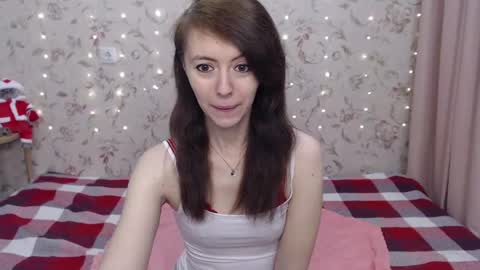 Snapshot of lina_rouge_ chatting on 12.21.24 Lina Rouge online show from 12.21.24