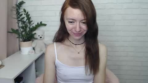 Snapshot of lina_rouge_ chatting on 10.02.25 Lina Rouge online show from 10.02.25