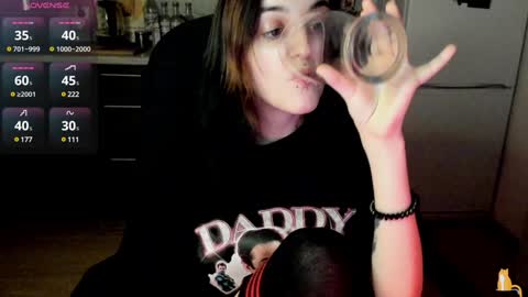 Snapshot of lina_tyaan chatting on 12.22.24 Lina 3  1715622743 online show from 12.22.24