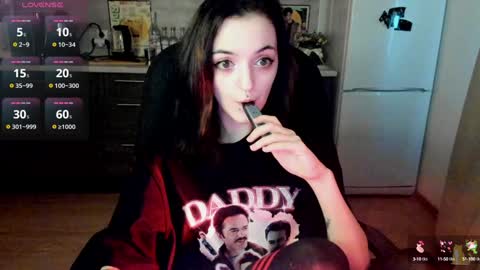 Snapshot of lina_tyaan chatting on 12.24.24 Lina 3  1715622743 online show from 12.24.24