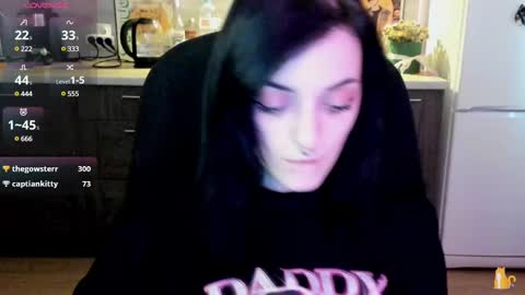Snapshot of lina_tyaan chatting on 03.10.25 Lina 3  1715622743 online show from 03.10.25