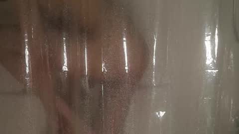 Snapshot of linaerotica chatting on 10.07.25 Lina online show from 10.07.25