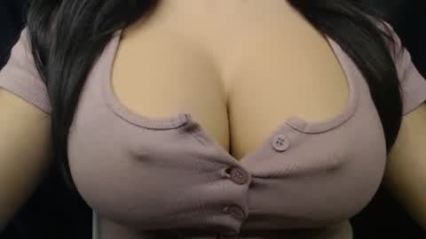 Snapshot of linda_perfect99 chatting on 11.08.25 Linda online show from 11.08.25