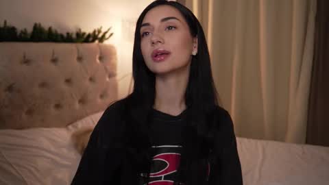 Snapshot of linda_warners chatting on 03.07.25 Call me Linda online show from 03.07.25