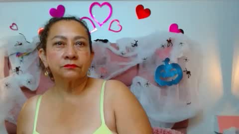 lindacoopers online show from 10.18.25