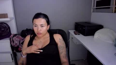 Lindsy online show from 10.19.25